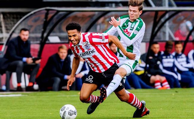 而是在指出 而是在指出