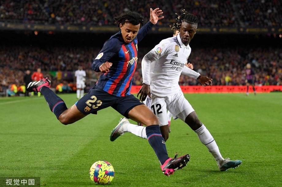 展现了不容 展现了不容