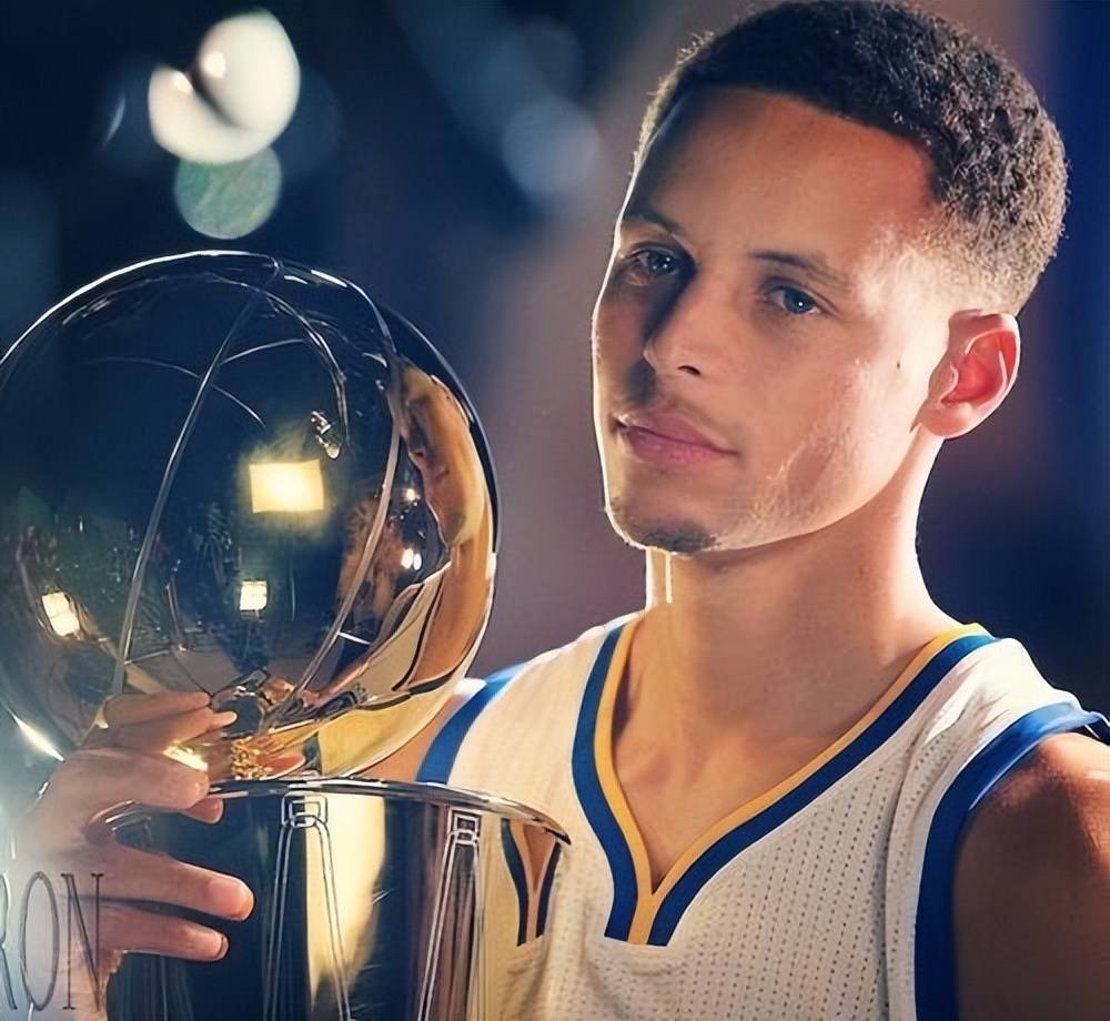 这一令人瞩 这一令人瞩