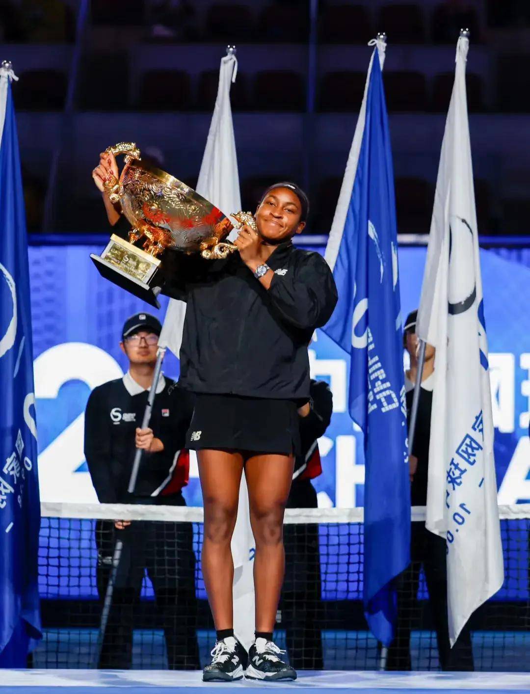 我可以帮你 我可以帮你